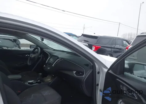 2017 Chevrolet Malibu Ls z USA, uszkodzony, nr VIN 1G1ZB5ST1HF199759